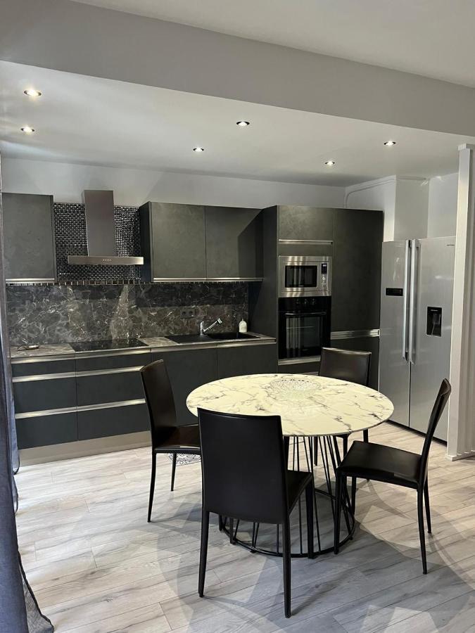Gorgeous 2 Bedrooms Holiday Apartement Νίκαια Εξωτερικό φωτογραφία