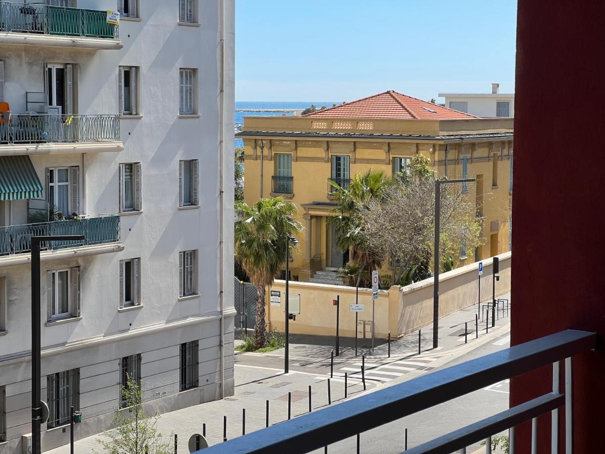 Gorgeous 2 Bedrooms Holiday Apartement Νίκαια Εξωτερικό φωτογραφία