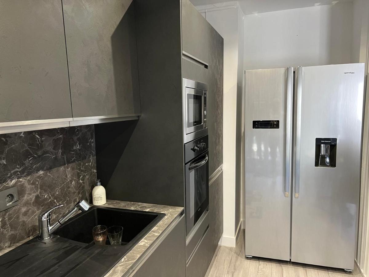 Gorgeous 2 Bedrooms Holiday Apartement Νίκαια Εξωτερικό φωτογραφία